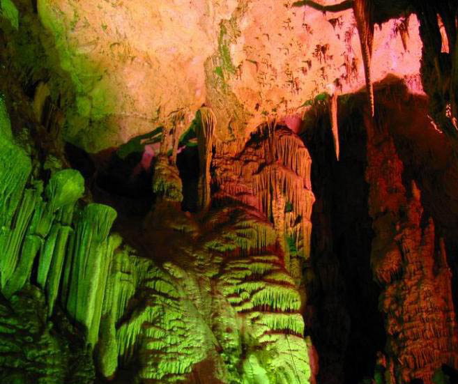 photo of Zhijin Cave Scenic Area5