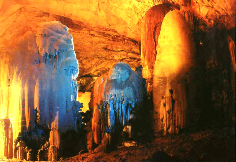 photo of Zhijin Cave Scenic Area13