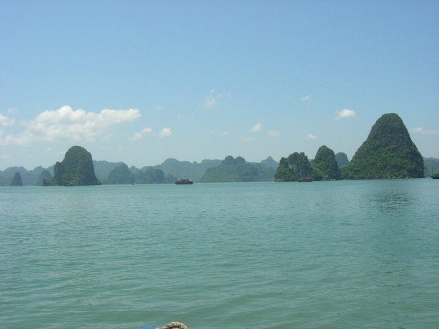 photo of Travel to Halong Bay in Vietnam