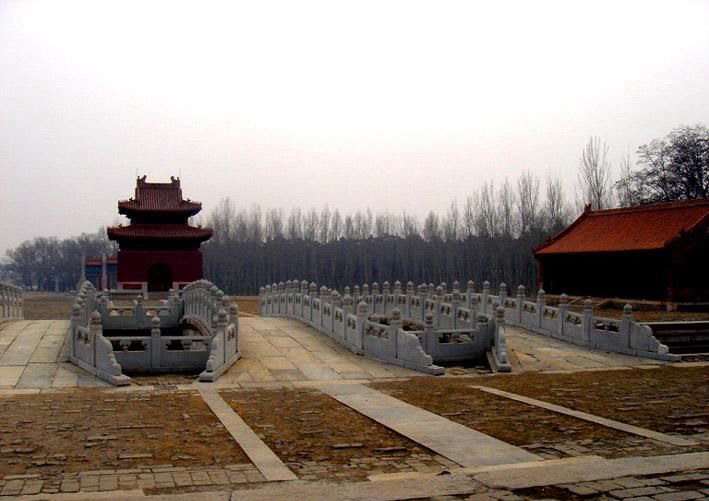 photo of the Eastern Qing Tombs5