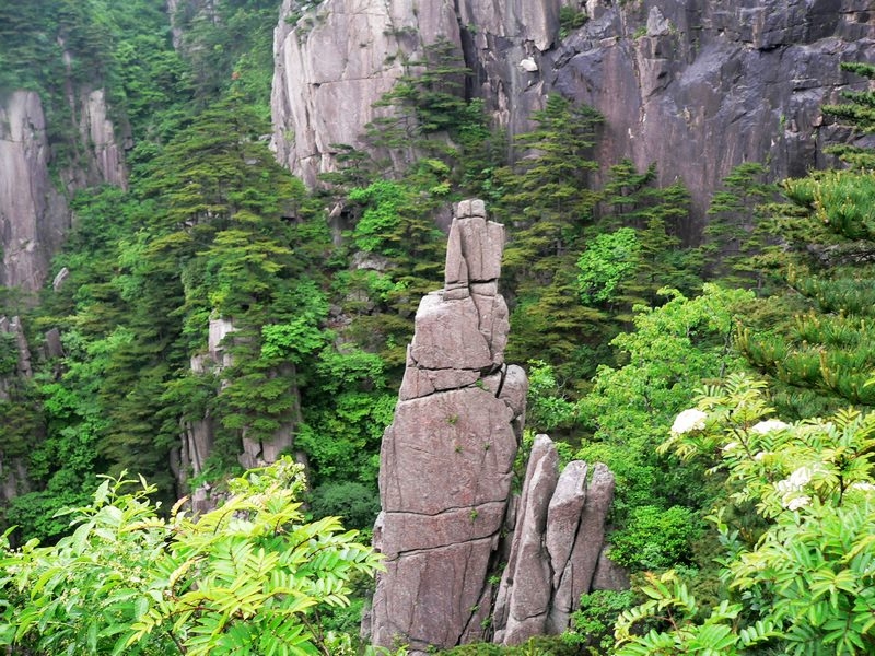 photo of Mount Huangshan