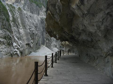 photo of Tiger Leaping Gorge