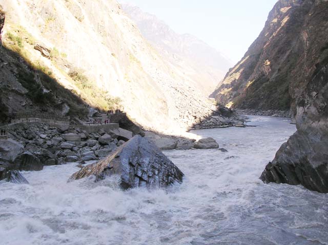 photo of The First Bend of the Yangtze River8