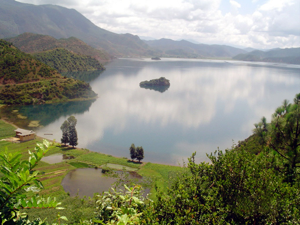 photo of Lugu Lake6