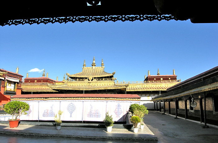 photo of Jokhang Monastery3