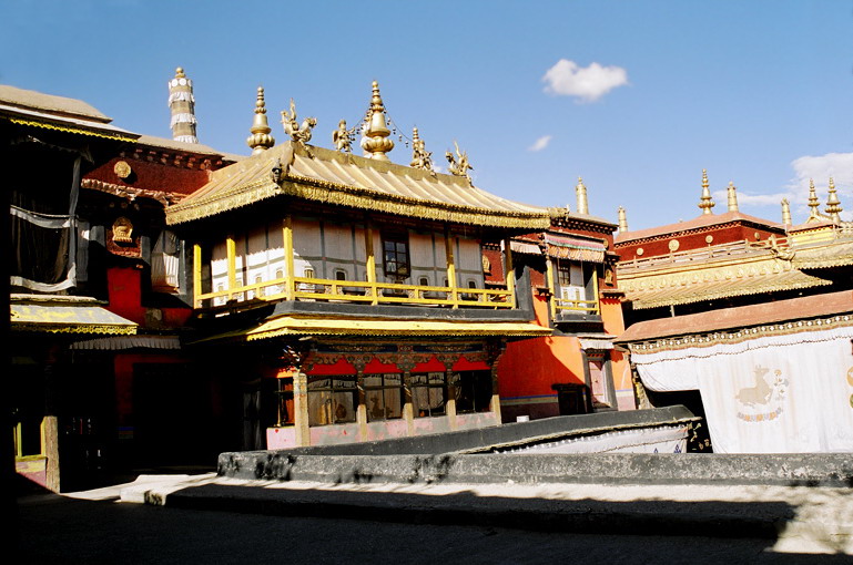 photo of Jokhang Monastery5