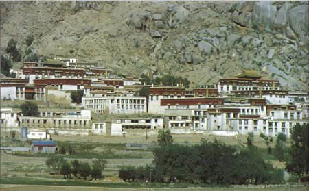 photo of Sera Monastery2