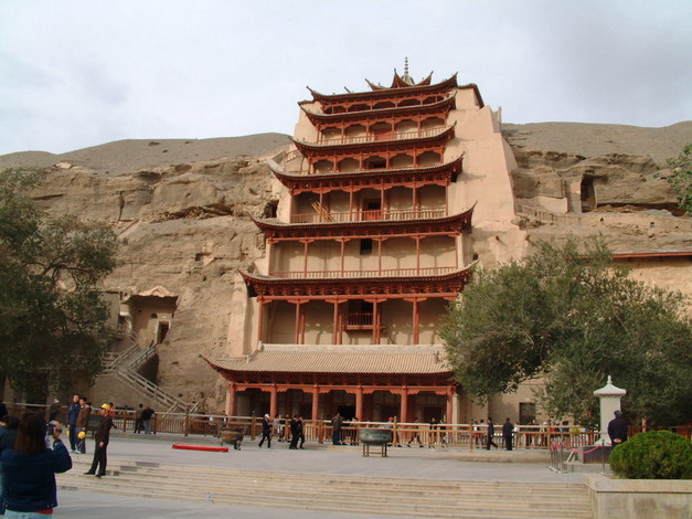 photo of Mogao Grottoes in Dunhuang2