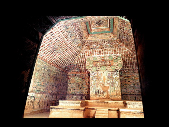 photo of Mogao Grottoes in Dunhuang11