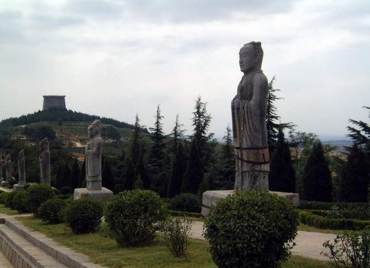 photo of Qianling Tomb6