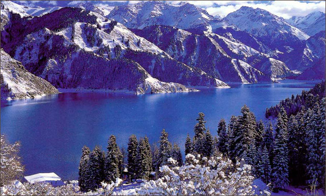 photo of Tianchi Lake at Mountain Tianshan12