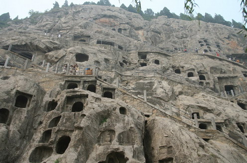 photo of Longmen Grottoes1