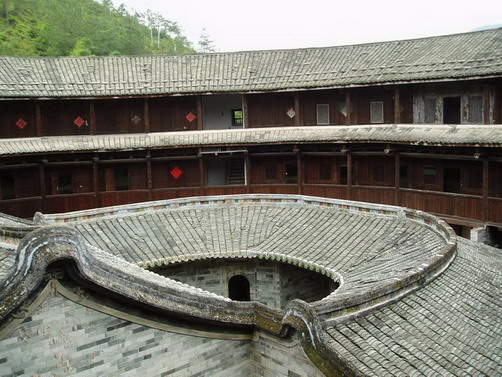 photo of Yongding Hakka Earth Buildings14