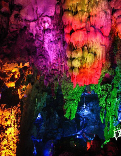 photo of Yuhua Cave16