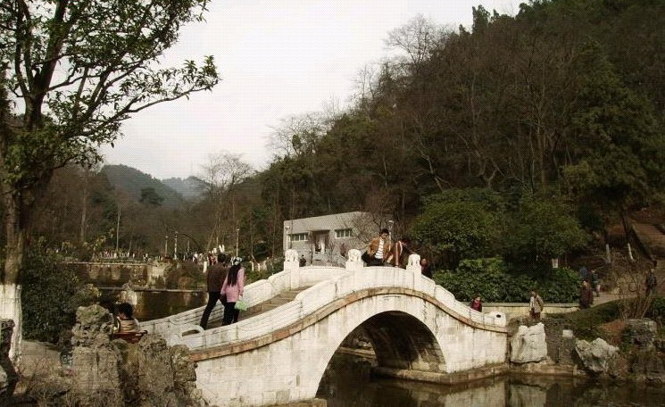 photo of Qianling Park6