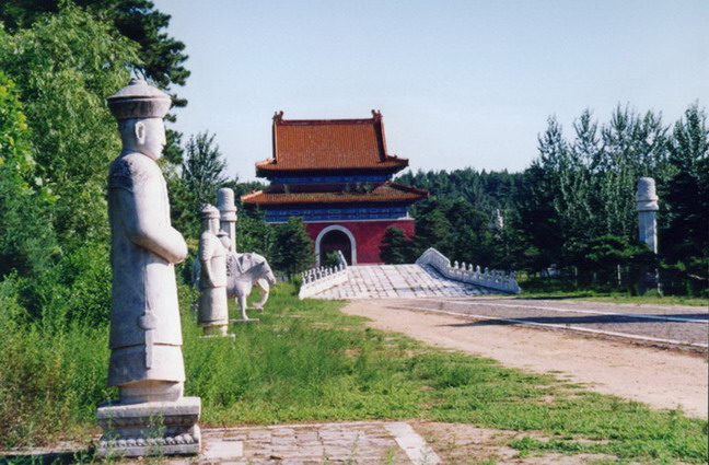 photo of the Western Qing Tombs5