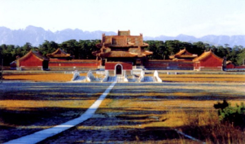 photo of the Western Qing Tombs6