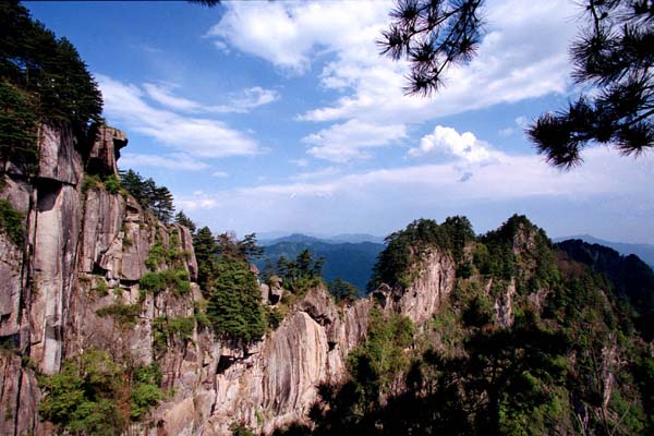 photo of Baotianman Nature Reserve Area16