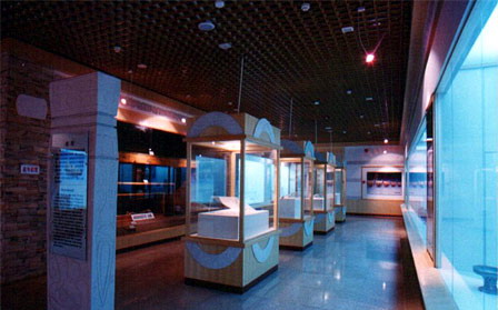 photo of The Exhibition Hall of the Display for Unearthed Cultural Relics of Tomb of Liangji3