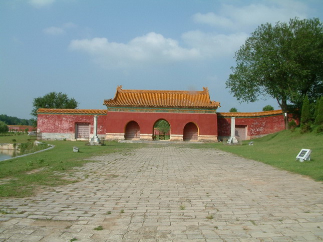 photo of Xian Mausoleum of Ming Dynasty6