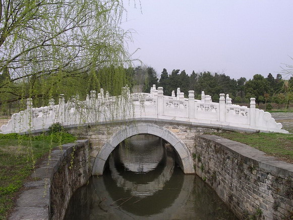 photo of Xian Mausoleum of Ming Dynasty7