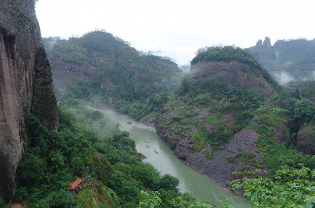 photo of Jiuqu Stream Scenic Zone2