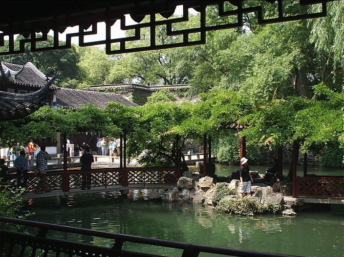 photo of the Lingering Garden7