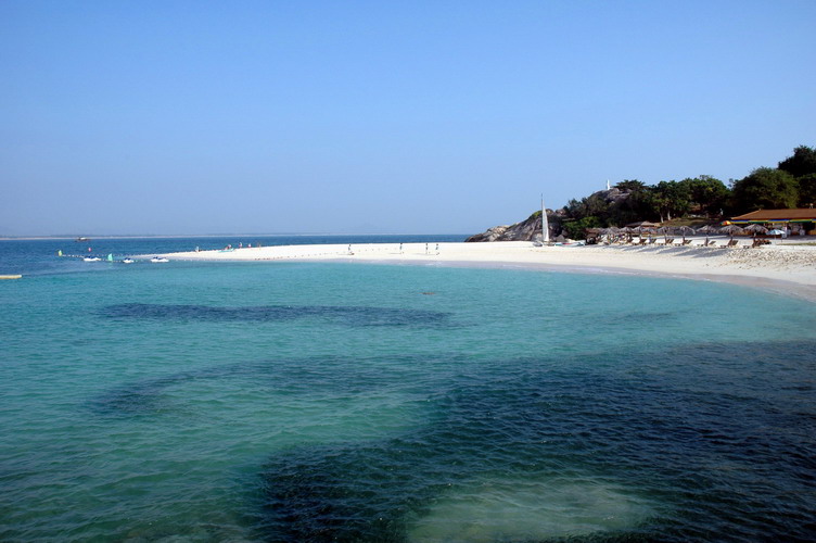 Tropical Seashore Scenic Zone of Sanya City4