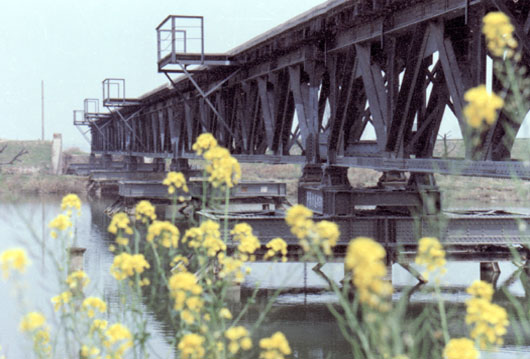 the Yellow River Scenic Area黄河风景名胜区11