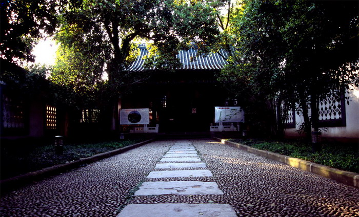 Ancient Lute Pavilion6