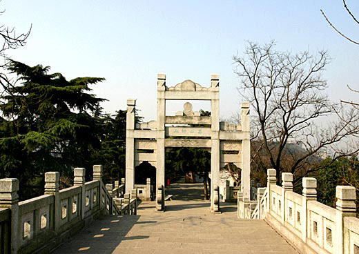 the Three Kingdoms Castle on the Tortoise Hill3