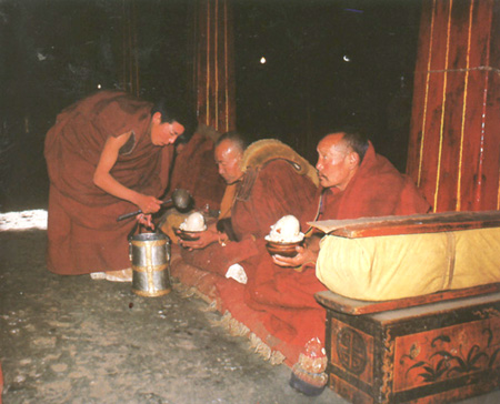 photo of Sera Monastery15