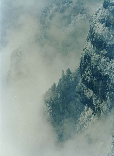 Mountain Emei4