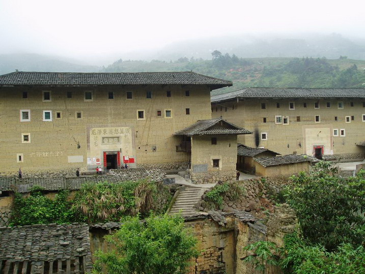 photo of Yongding Hakka Earth Buildings9