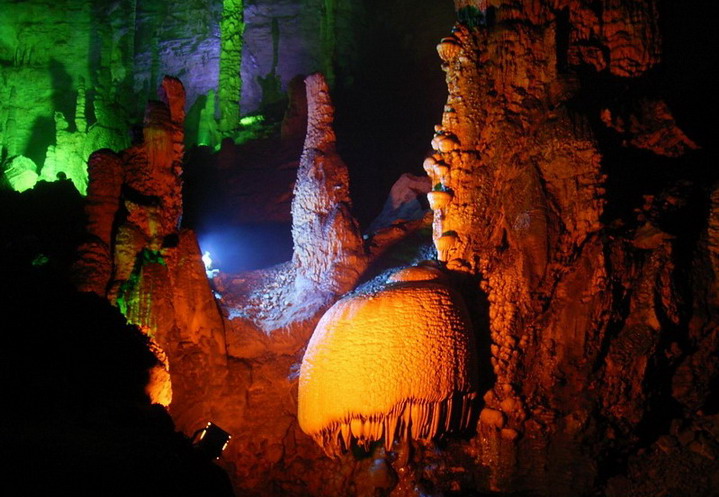 photo of Nine-Dragon Cave Scenery Area3