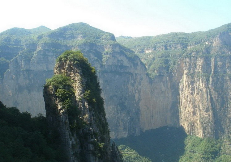 Taihang Great Valley Scenic Area4