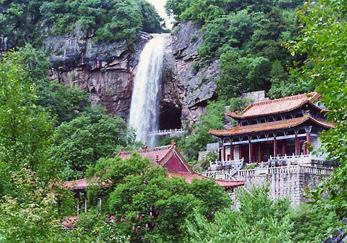 photo of Mountain Tongbai Huaiyuan Resort4