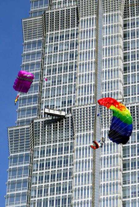 Jin Mao Tower19