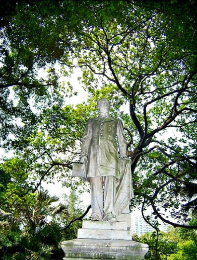 The Cemetery of Huanghuagang 72 Martyrs15