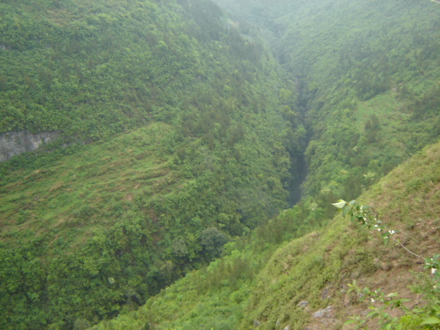 Sky Crevice and Earth Canyon Scenic Zone8