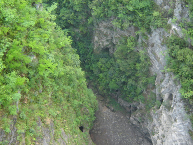 Sky Crevice and Earth Canyon Scenic Zone9