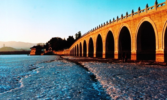 photo of Seventeen-arch Bridge7